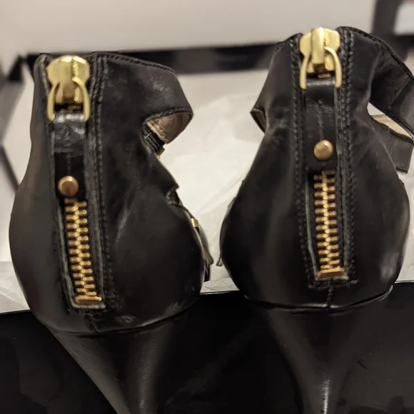 Saks Fifth Avenue Sandal - Picture 3 of 11